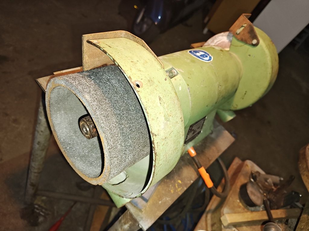Szlifierka stołowa FLOTT 400v 0.9kW