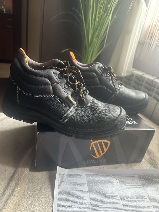 Buty robocze rozm 42