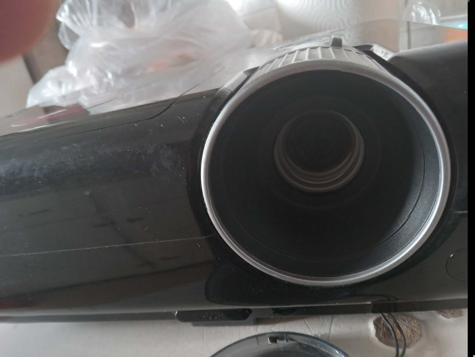 Projector BENQ c/novo