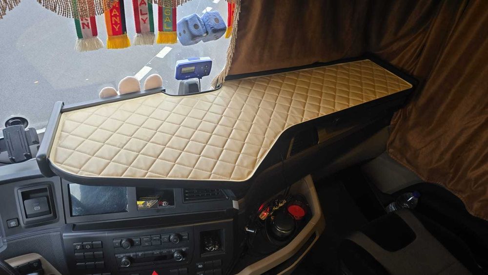 Mesa Tablier MAN TGX 2024