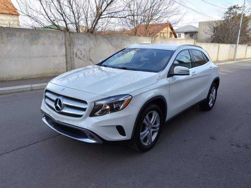 Mercedes-Benz GLA 250   2015