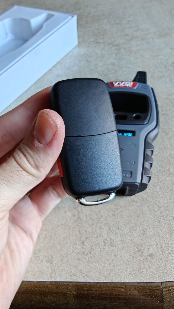 Ключ 5K0837202AK keyless с бесключевым доступом