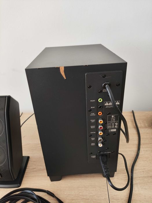 Logitech X-540 głośniki komputerowe 5.1 moc 140W