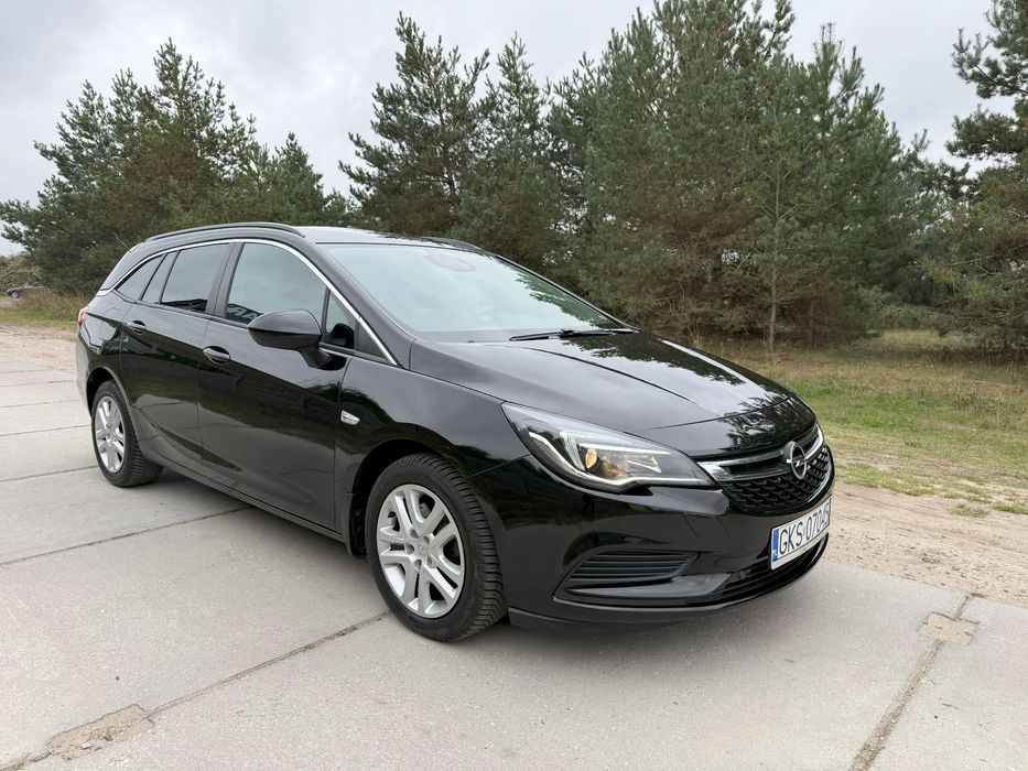 Opel Astra !! 2019 !! Tempomat !! Radar !! Czujniki Parkowania !!