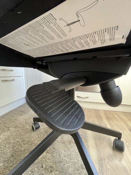 Fotel ikea markus
