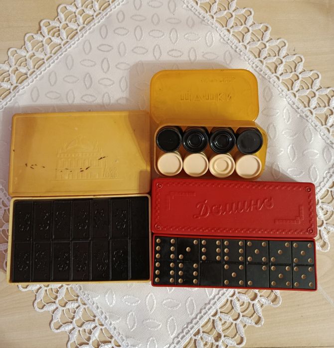 Доміно ,шашки СССР.