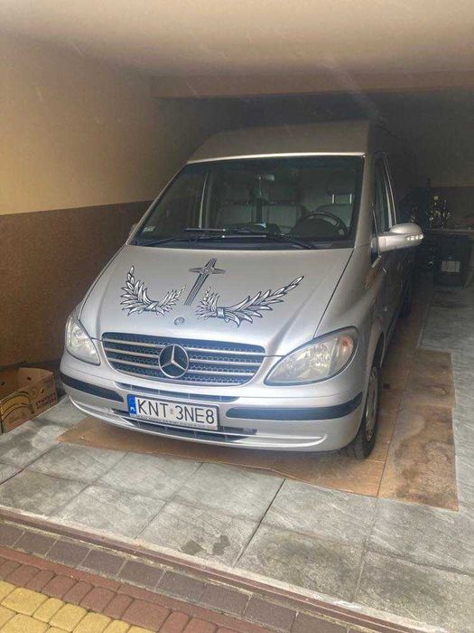 Mercedes Vito w zabudowie - Karawan