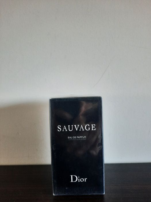 Perfum Dior sauvage