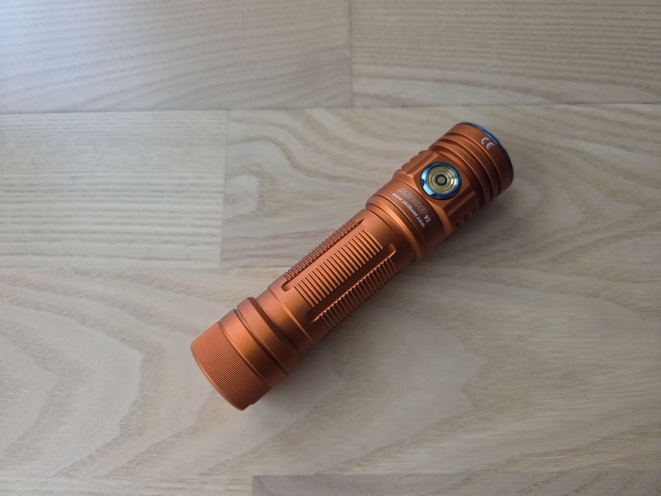 Latarka Skilhunt M300 v2 (przesyłka za 1 zł)