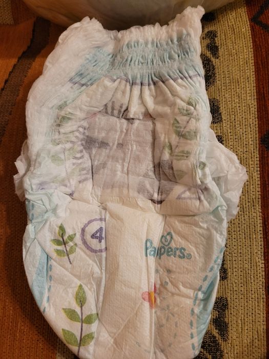 Pampersy 4 - 15 szt.