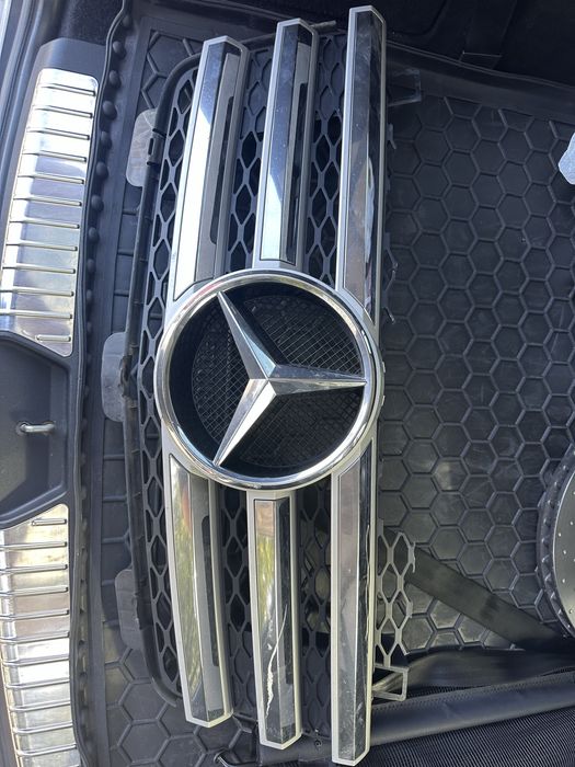 Решетка Mercedes Gl 500 / 550 x164