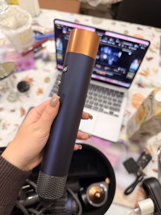 Dyson оригінал, практично не користувалась