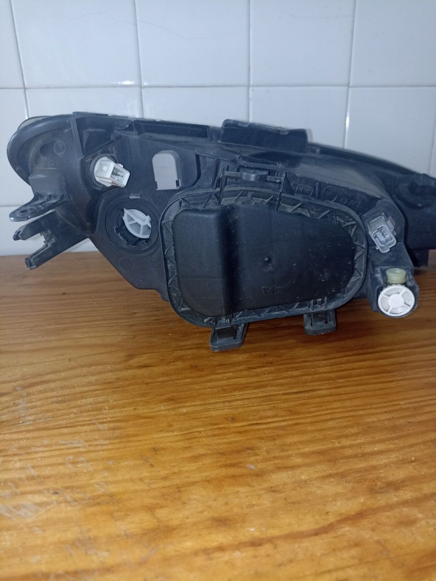 Faróis para Peugeot 206