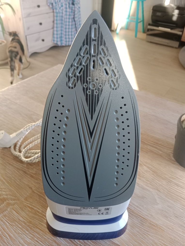 Żelazko rovus supreme cordless iron