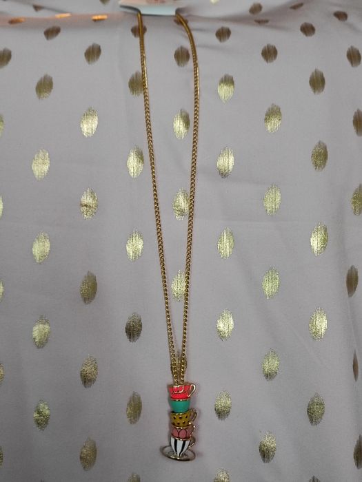 Wisiorek z filiżankami