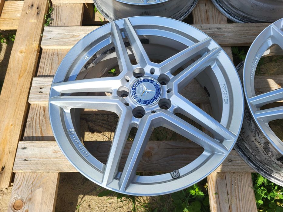 [1130] Felgi aluminiowe 17 cali MERCEDES 5x112 et44 6,5Jx17H2 CZUJNIKI