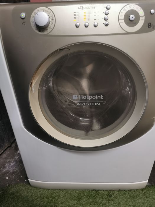 Máquina lavar roupa ariston 8kg faço entrega