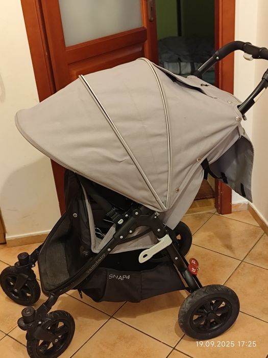 Wózek Valco Snap 4 pompowane koła