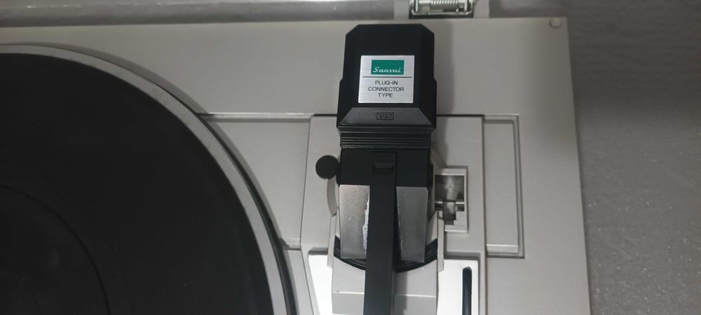 Giradiscos Sansui P -D11  Direct Drive