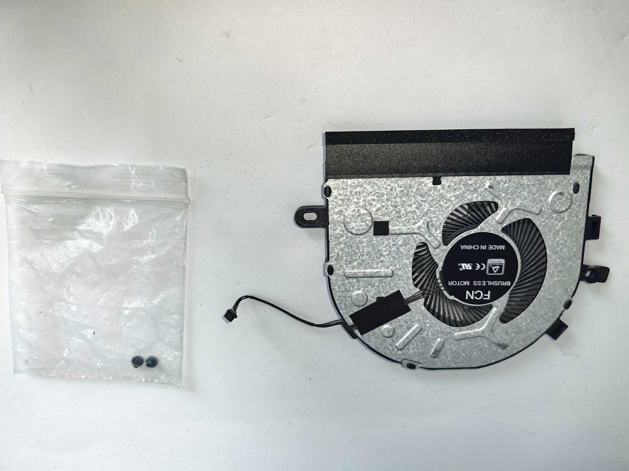 Wentylator Lenovo Yoga 520-14IKB / Flex 5-1470 – 5F10N67388