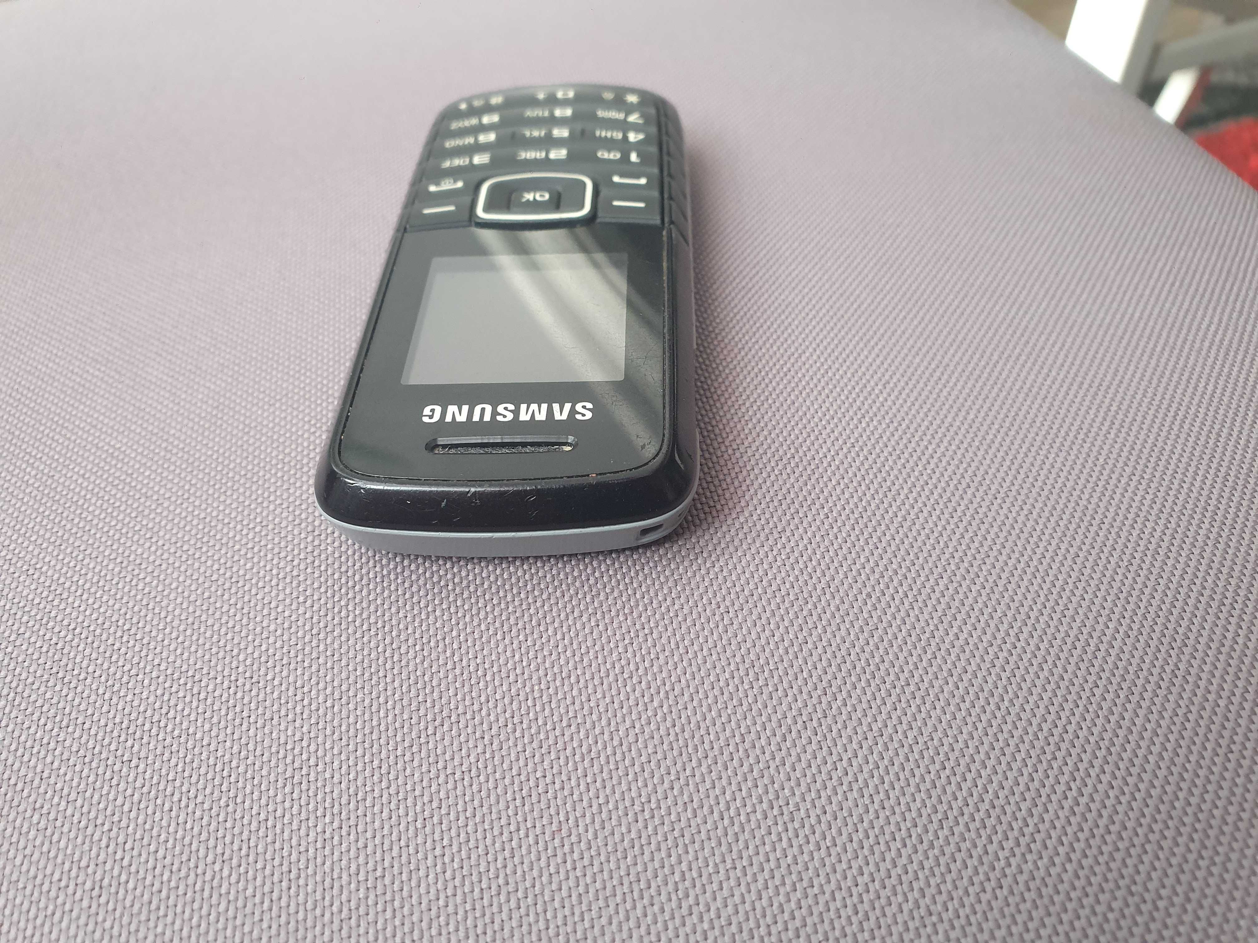 Telefon samsung GT-E1080 w pełni sprawny