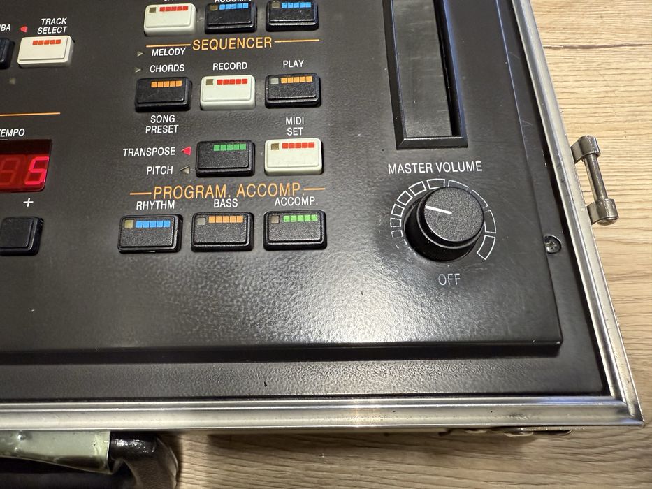 Orla SE 41 електронний синтезатор