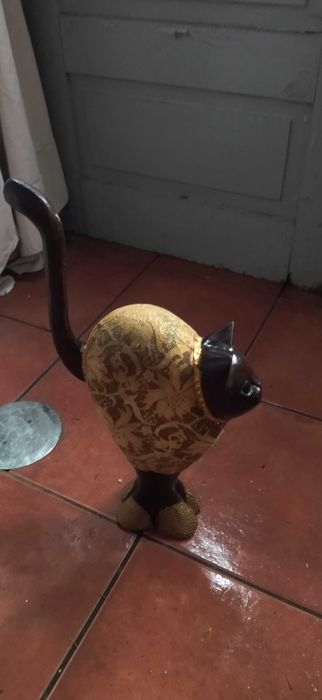 Vendo gato de decoração