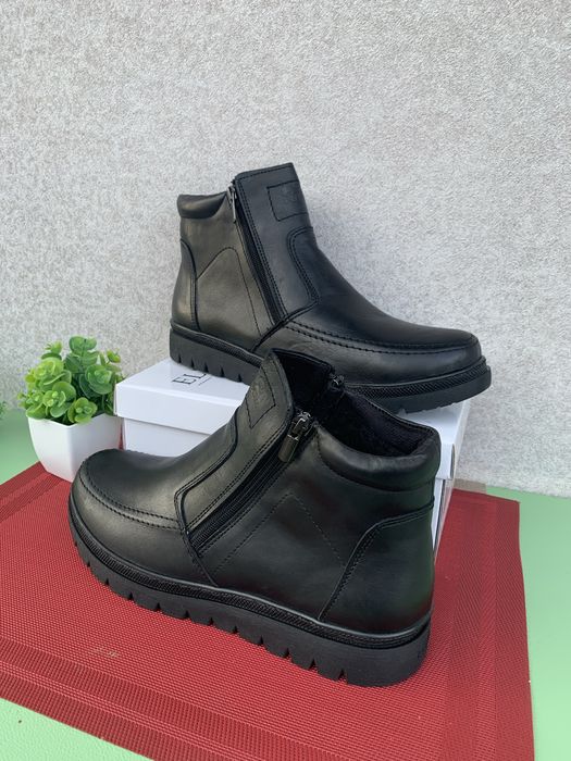 Шикарні Чоловічі зимові черевики кожані р45