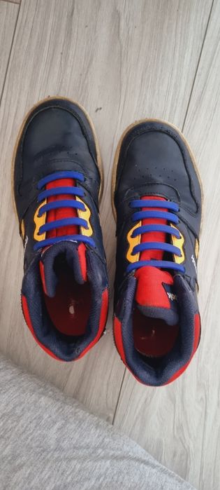 Ботинки осень 35р мальчуковые