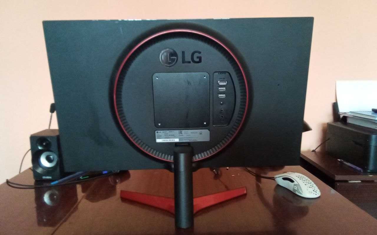 Монітор LG 24gl600F-B 144 hz