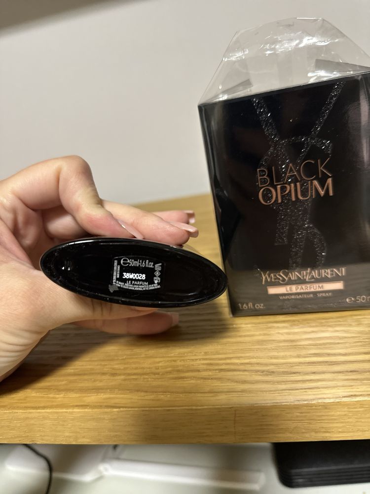 YSL Black Opium Le parfum