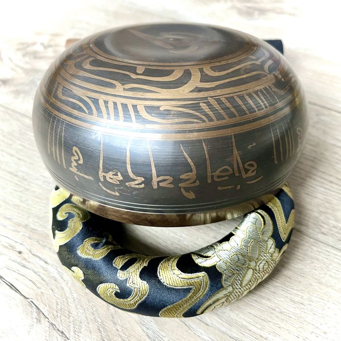 Cпіваюча чаша з латуні • 20 - 15.5 - 12.5 см • Непал / Поющая, співоча