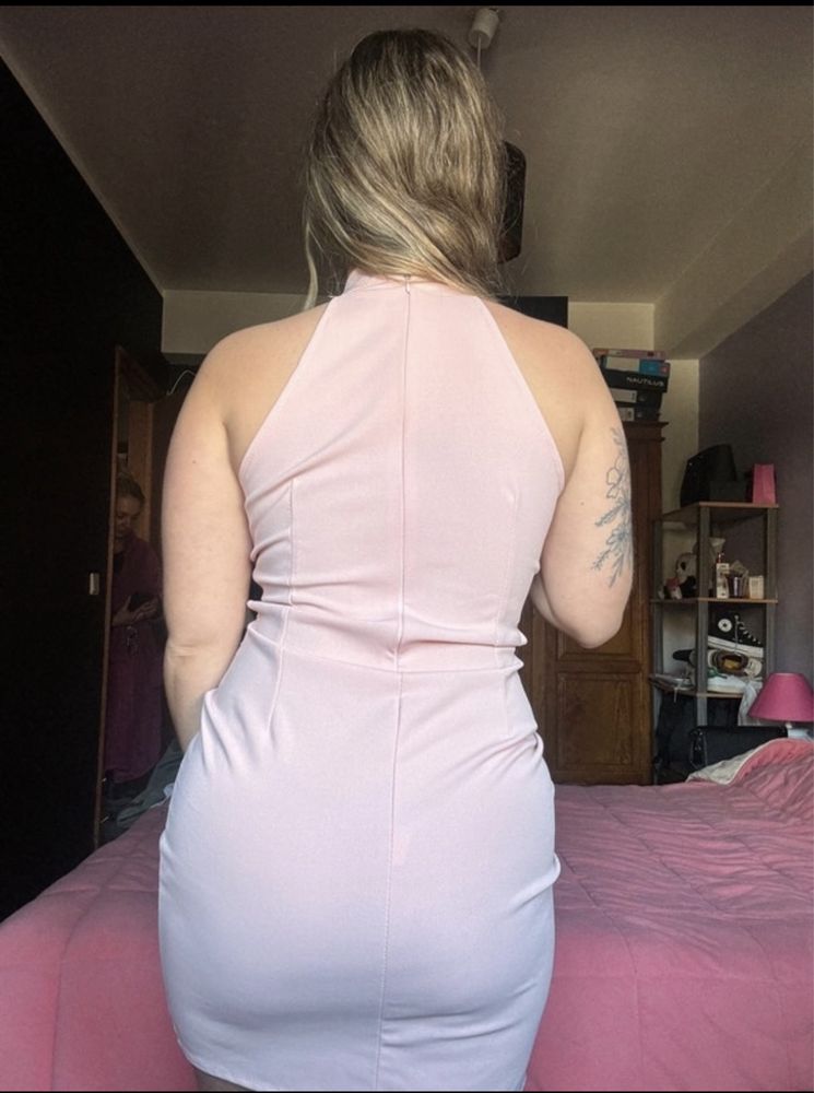 Vestido rosa novo