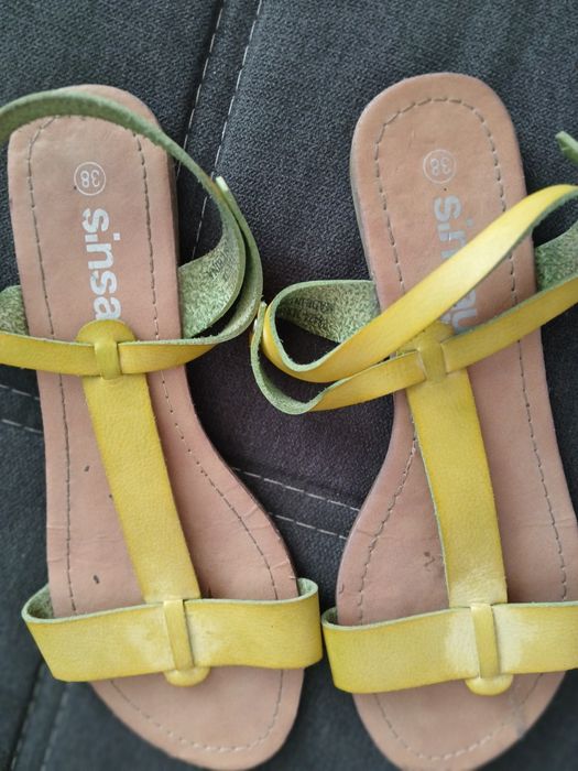 Buty sandały  ..