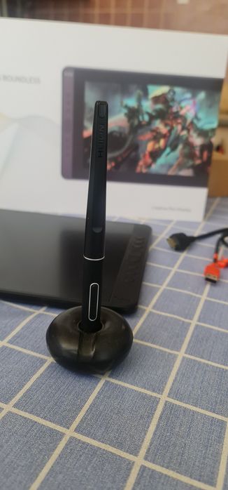 Графічний монітор Huion Kamvas 13 Cosmo Black