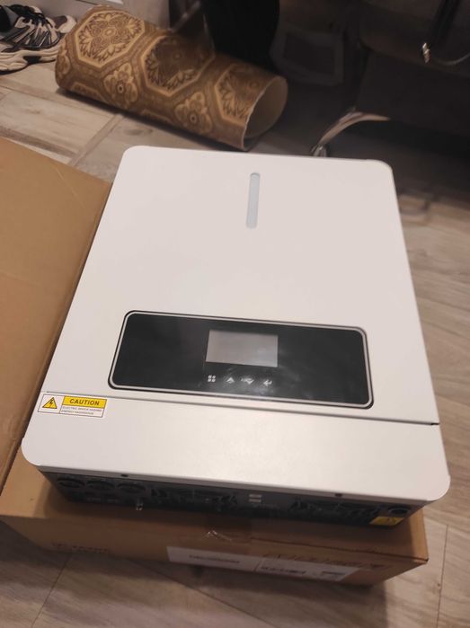 Гібридний інвертор Daxtromn AGH-4,2KW-PRO, 24В, 120А, 4200Вт+баланcир