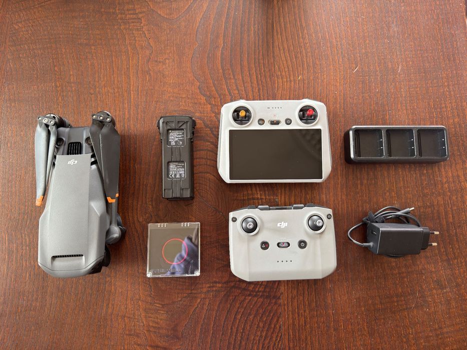 Drone DJI Mavic 3 + acessórios