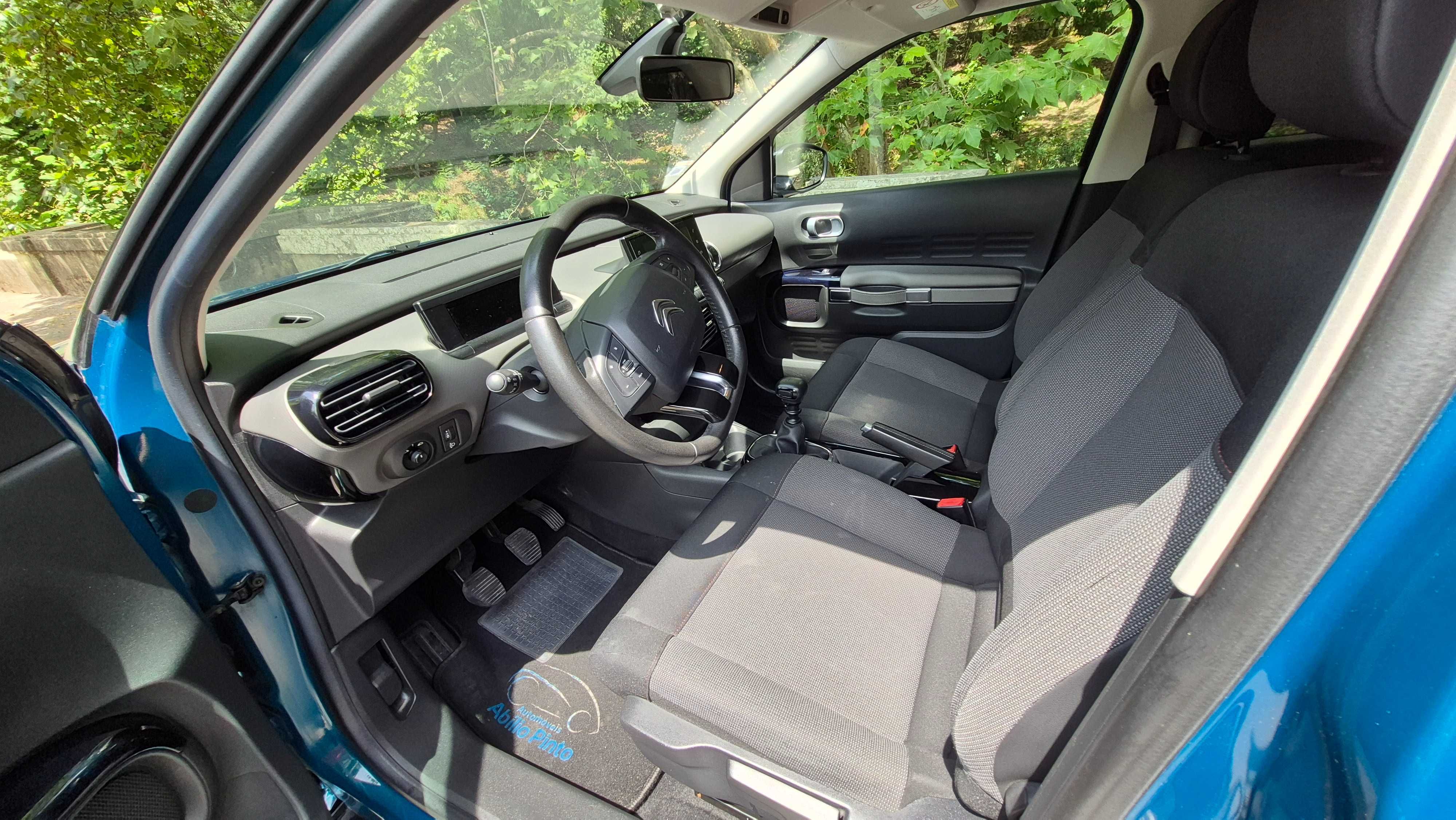 Citroën C4 Cactus 1.2 PureTech 110 Shine | 6 Vel.