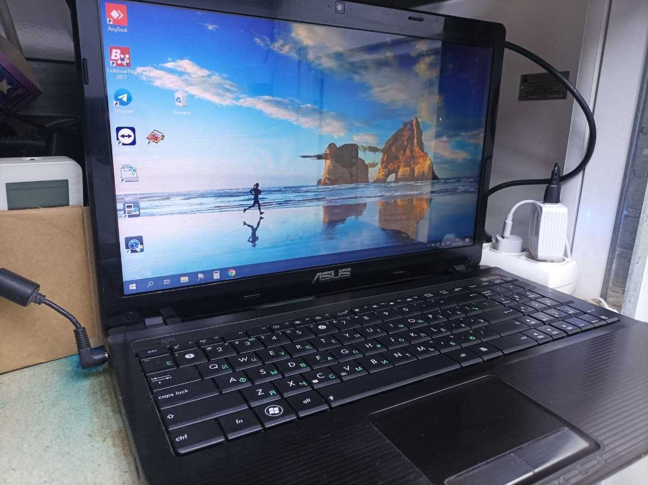 Ноутбук ASUS AMD E-450