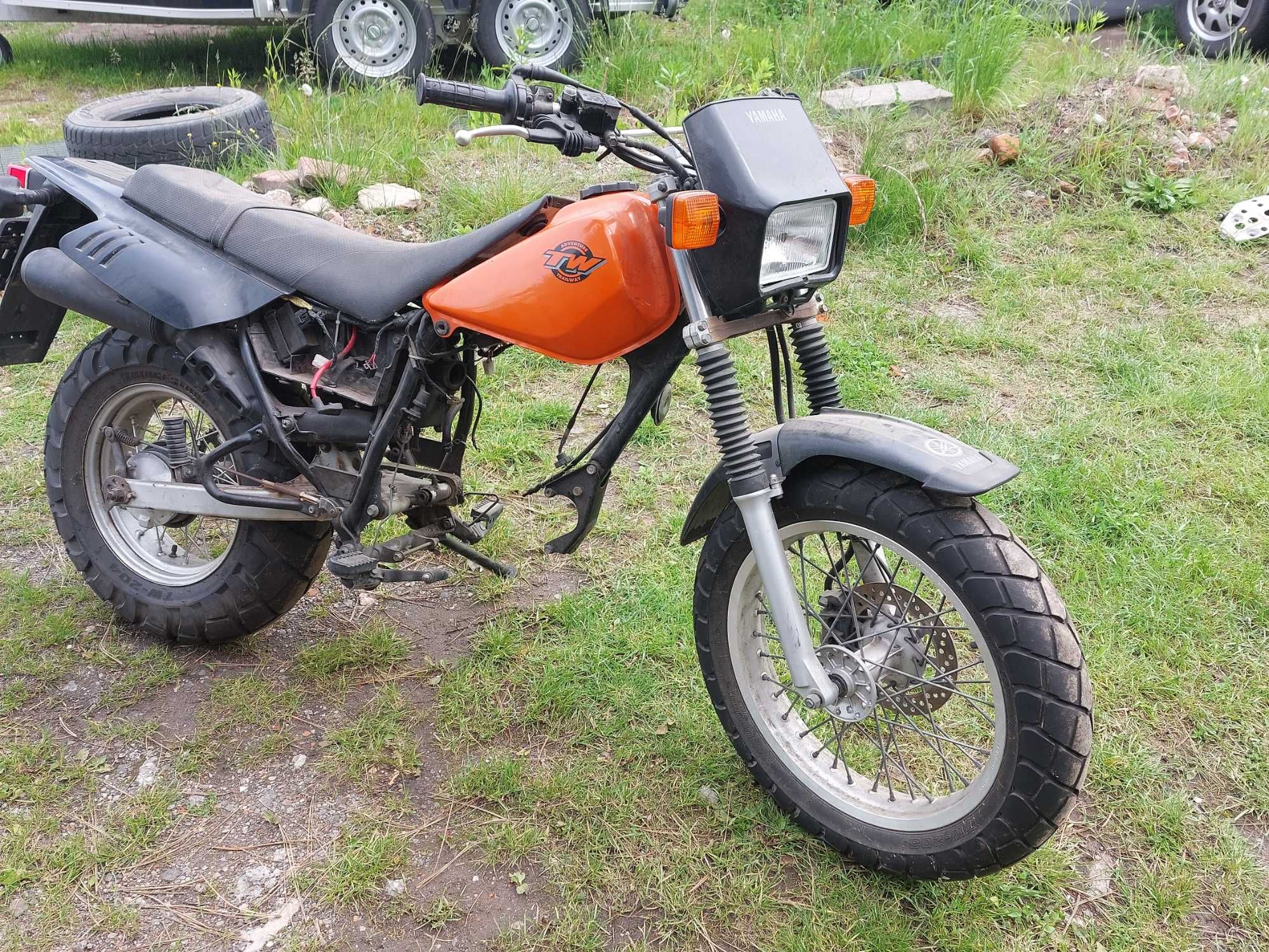 1999 Yamaha TW125 offroad