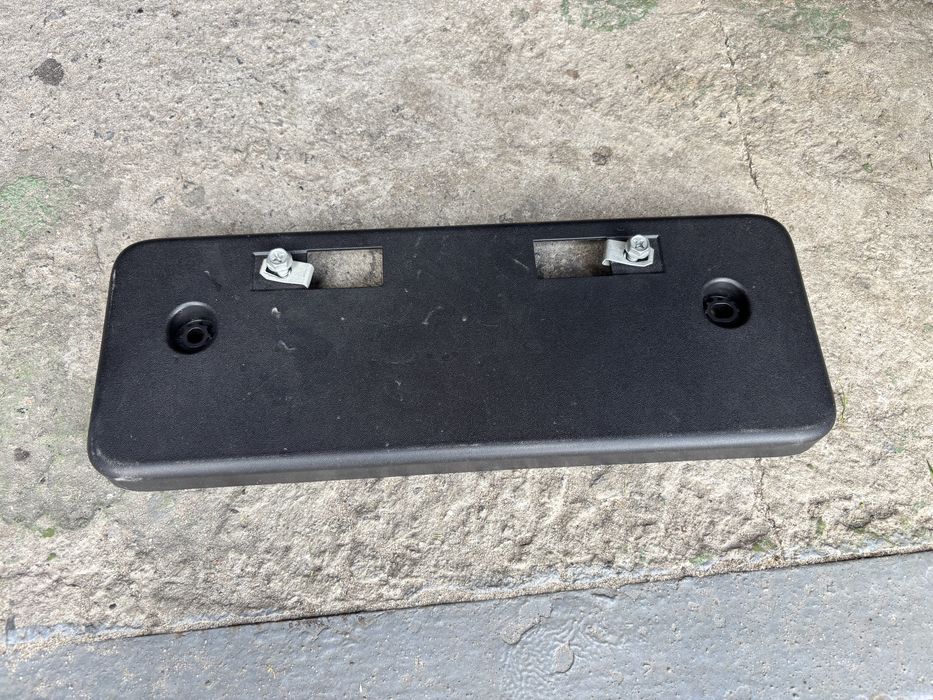 Подіум для номера Nissan Rogue 2016