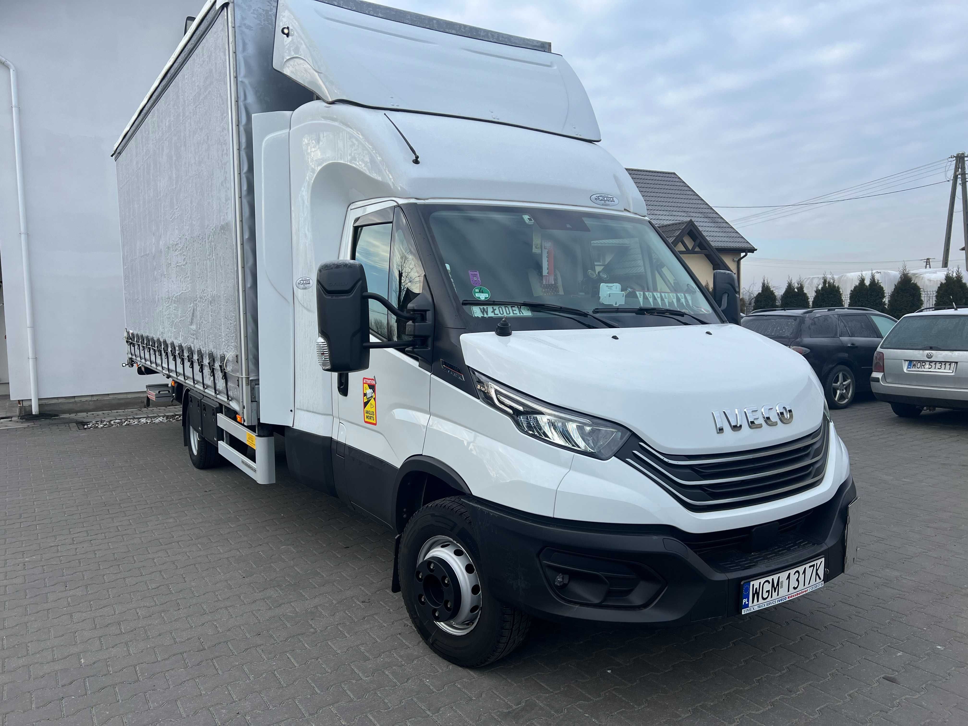 Iveco Daily 70C18 AB06 Max kabina łużko za fotelami + winda 7200 DMC