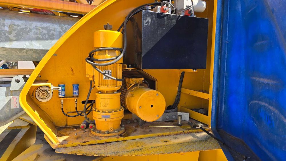 Żuraw szybkomontujący, dźwig budowalny Potain IGO 50 2011