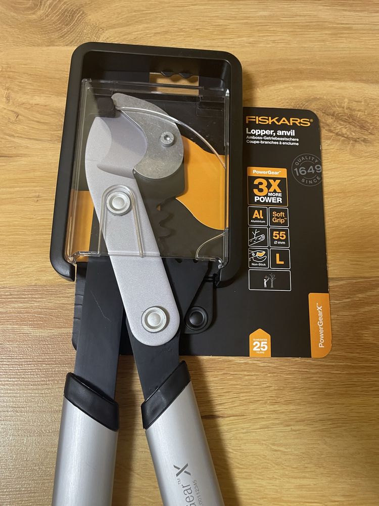 Сучкоріз Fiskars PowerGearX LX92/L78/LX99
