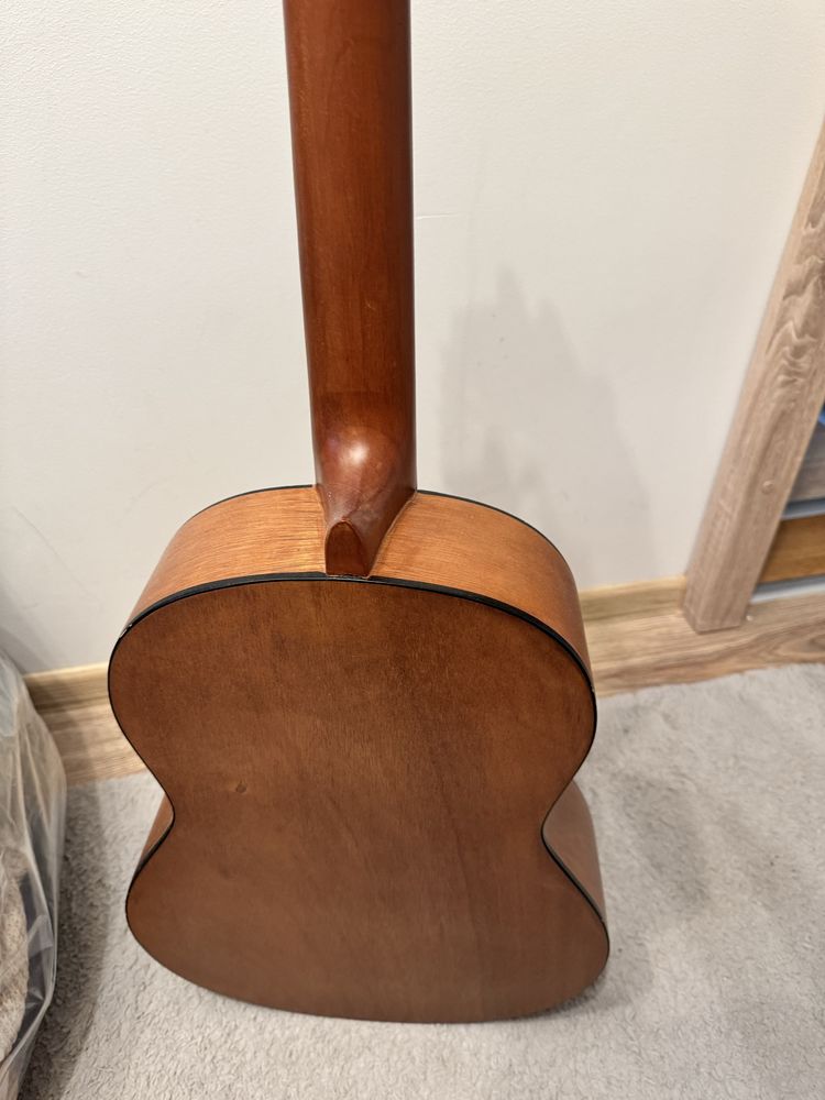 Yamaha C30M.
