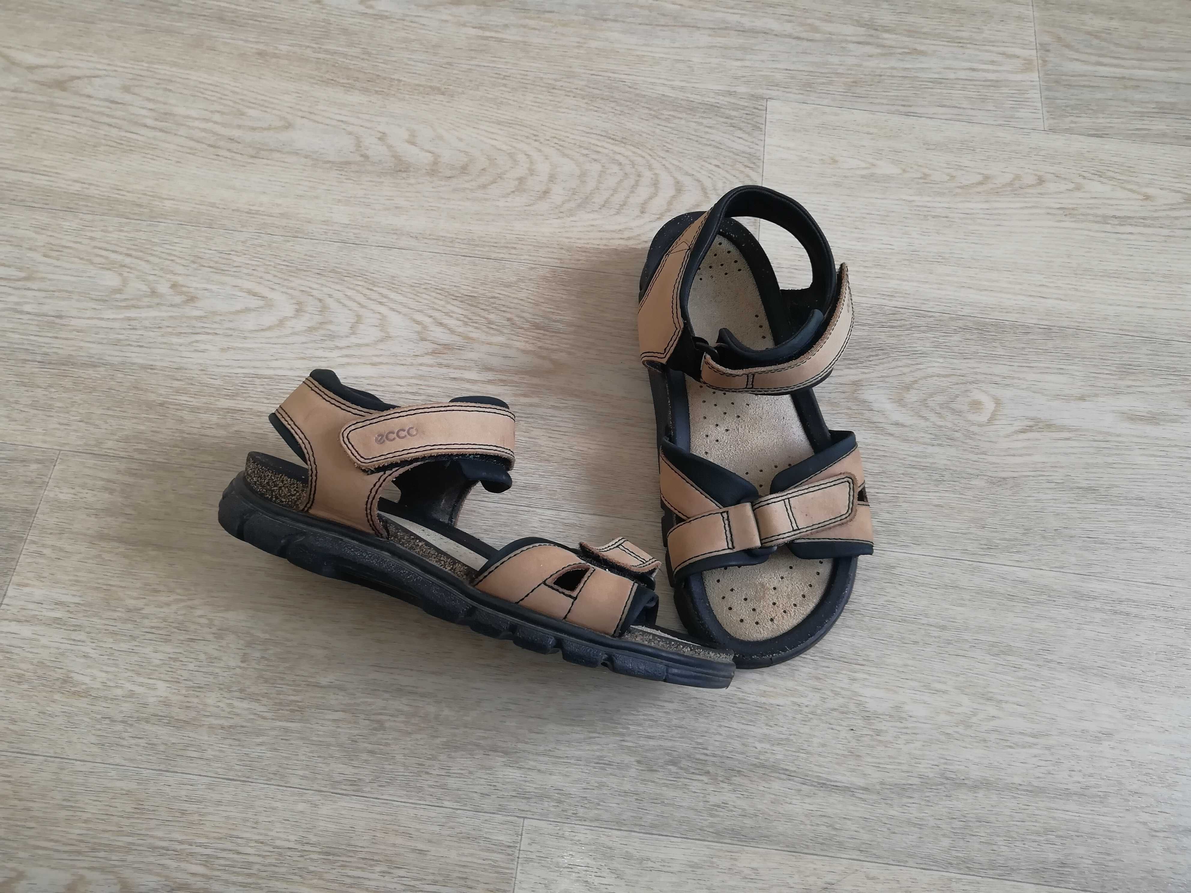 Босоножки сандалии кожаные ECCO 40 размер
