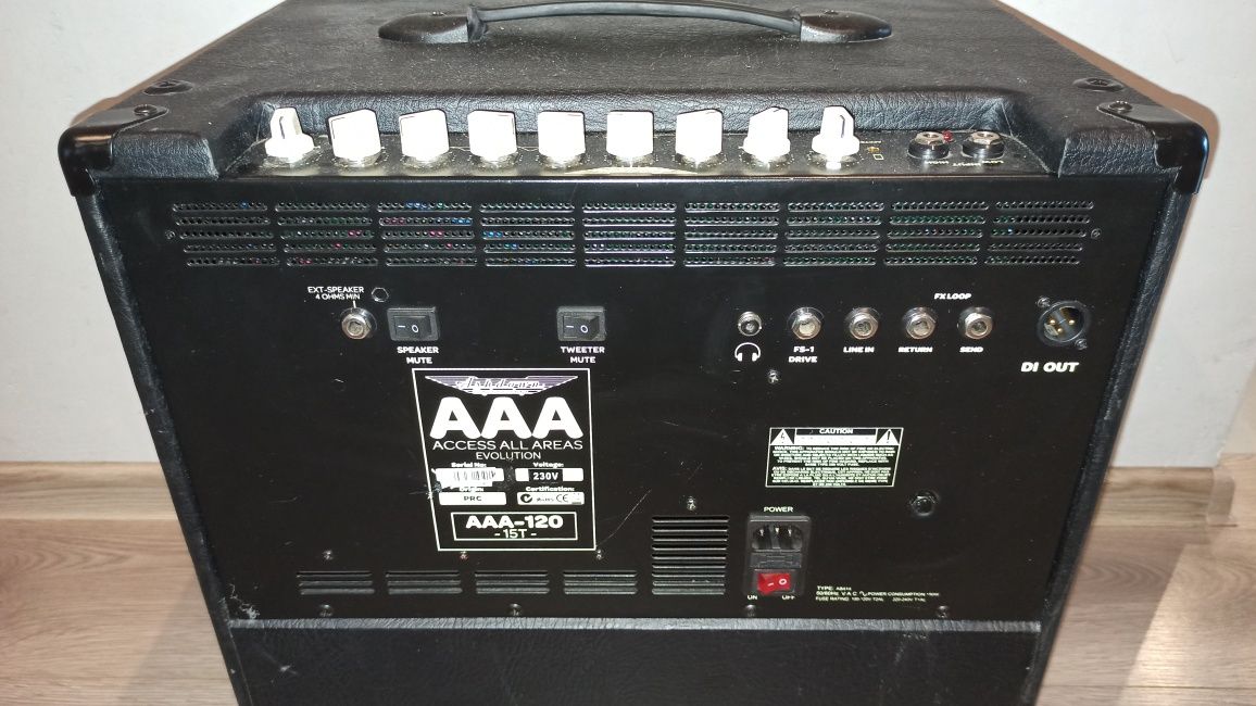 Ahdown AAA-120-15T wzmacniacz do basu kombo basowe unikat