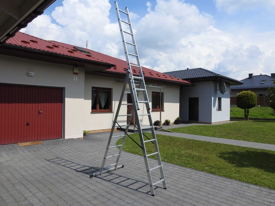 Drabina aluminiowa trzyfunkcyjna 3x9 stopni, długość 5,30 m