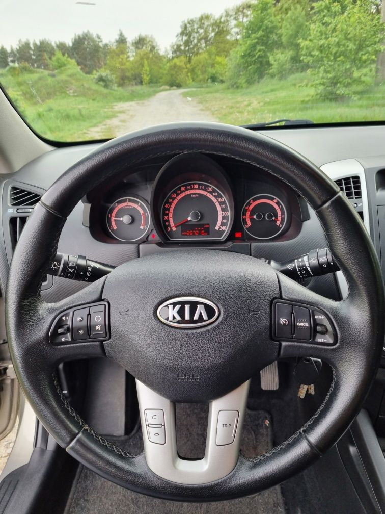 Kia Ceed 2013 дизель 1.6