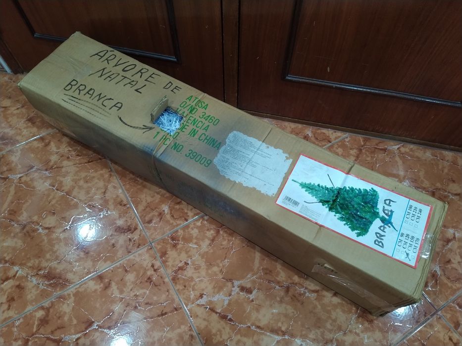 Árvore de Natal 140cm casa quarto apartamento vivenda escritório.